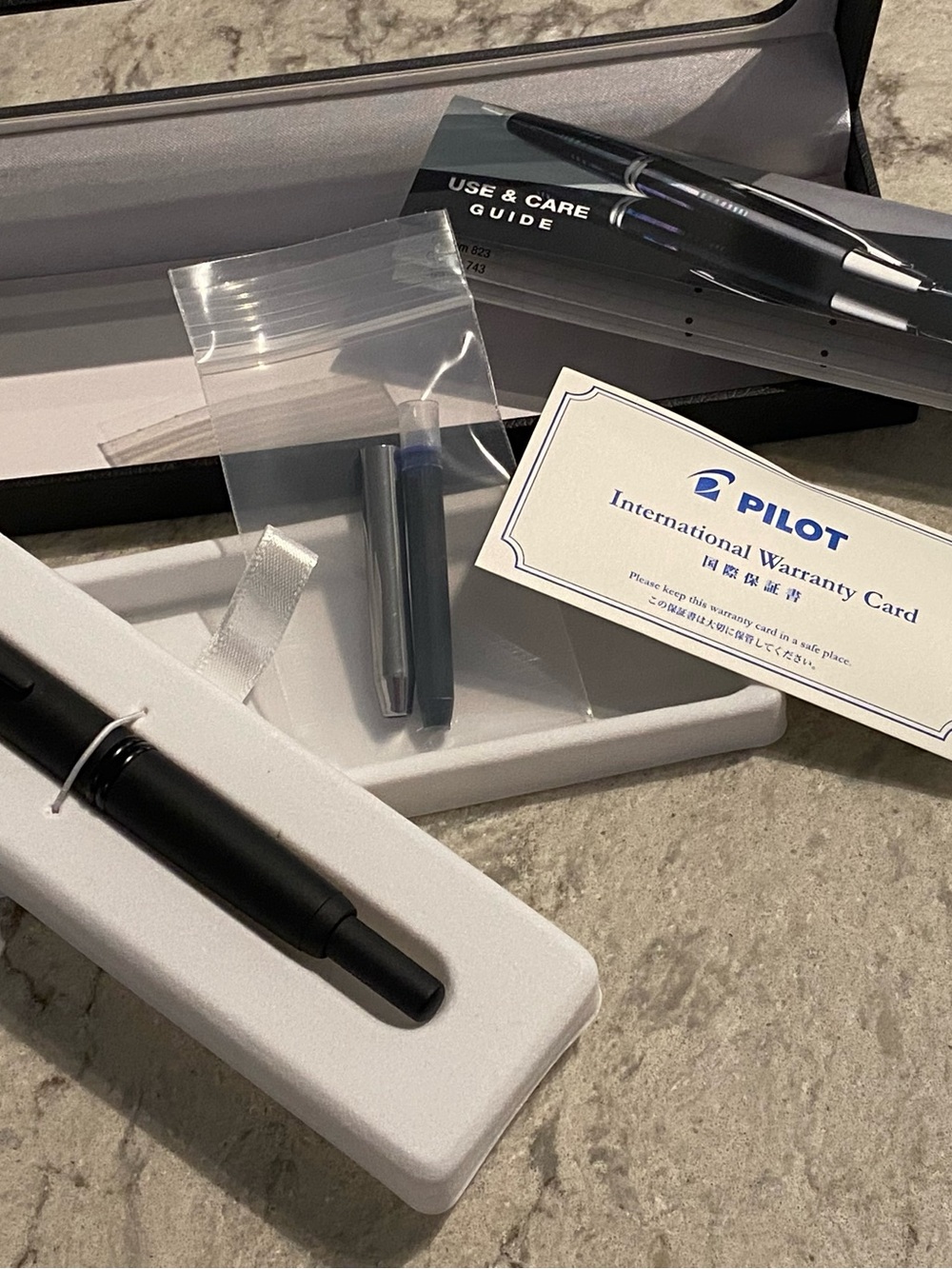 NEW Pilot Vanishing Point Fountain Pen Matte Black Fone Nib - Picture 3 of 6
